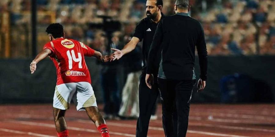الأهلي يعتلي صدارة الدوري المصري بعد سقوط بيراميدز.. والزمالك خارج المنافسة