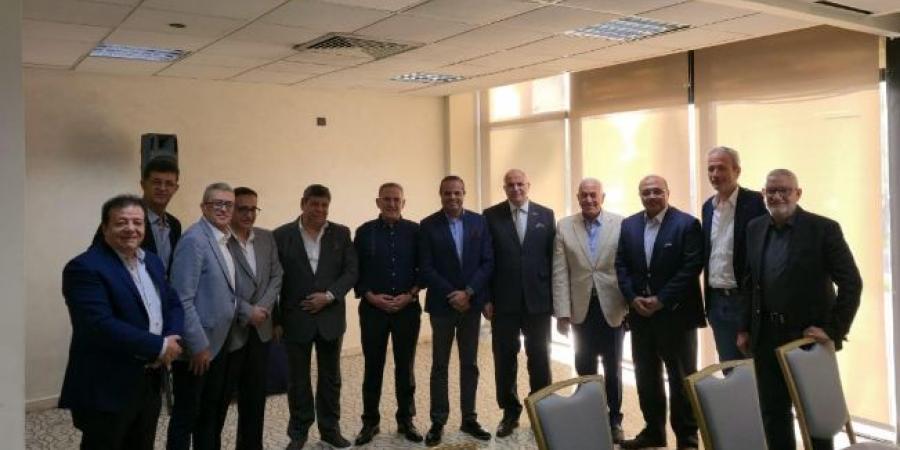 جمعية مستثمري مرسى علم تبحث آليات تشغيل مطار برنيس