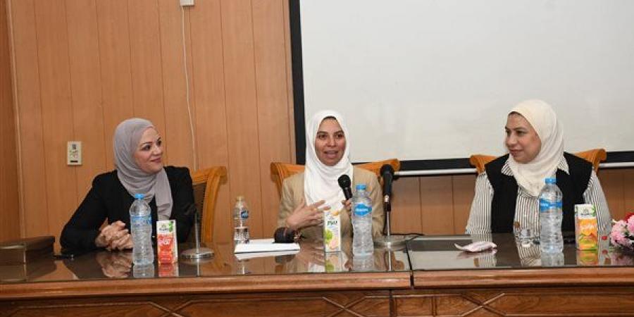 ألسن عين شمس تستقبل السفير البرتغالي في احتفالية باليوم العالمي للغة البرتغالية