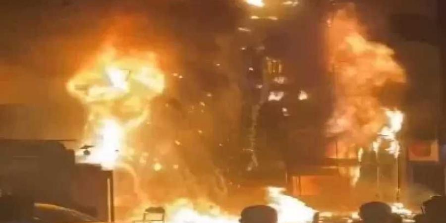 السيطرة على حريق هائل بمطعم في ميدان سفير دون خسائر بشرية