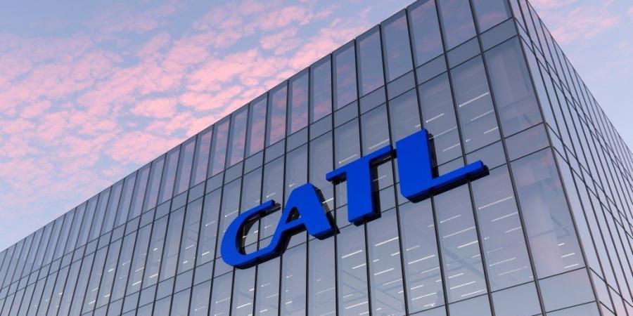 التوتر الأمريكي الصيني يمس طرح “CATL” الأكبر بالعالم في 2025