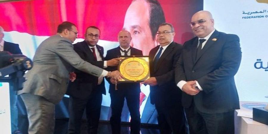وزير المالية أحدث ثورة في تطبيق القوانين الضريبية