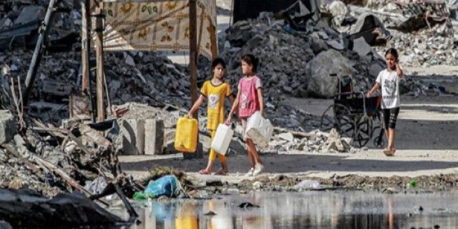 "الصحة" بغزة: تلوث المياه يفاقم الأزمات الصحية بين المواطنين في قطاع غزة