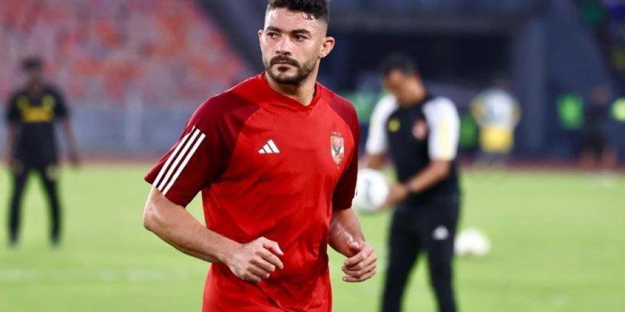 ياسر إبراهيم يتفاعل مع زلزال اليوم بالدعاء .. صورة