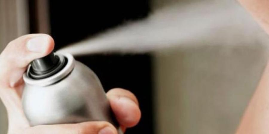 أخطاء شائعة قد تضر بجلدك عند استخدام مزيل العرق