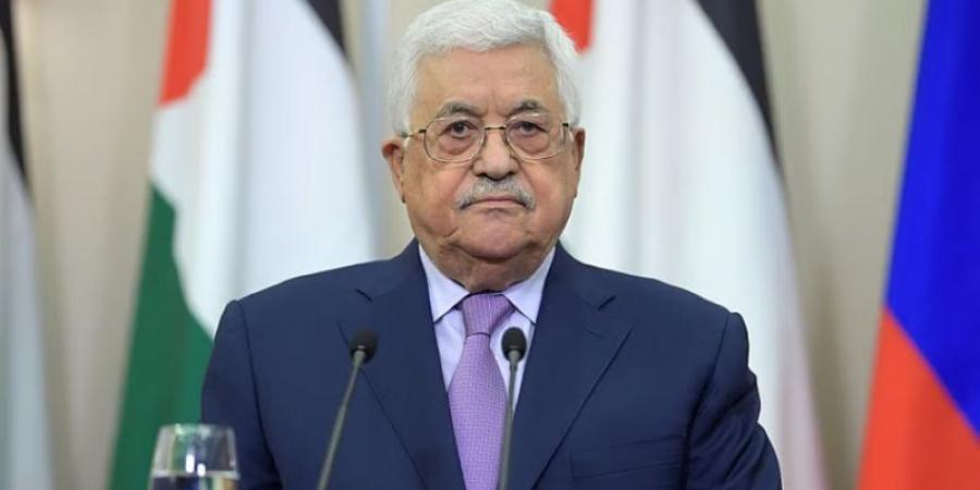 الرئيس الفلسطيني يرحب بتصريحات ولي العهد ويشيد بالمواقف التاريخية للسعودية تجاه بلاده