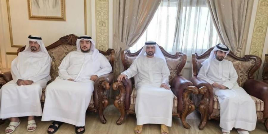 عبدالله بن سالم يعزي في وفاة حسن أحمد عبدالله الخيال