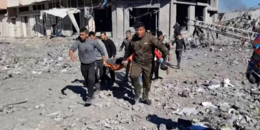 مجزّرة مروّعة.. 15 شهيداً بينهم 11 طفلا في قصف مصلى وعيادة طبية بمخيم جباليا