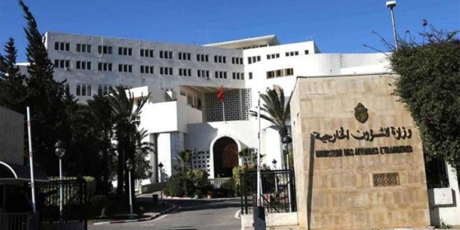 تركيا تجلي رعاياها .. وتونس مستعدة لاستضافة حوار ليبي