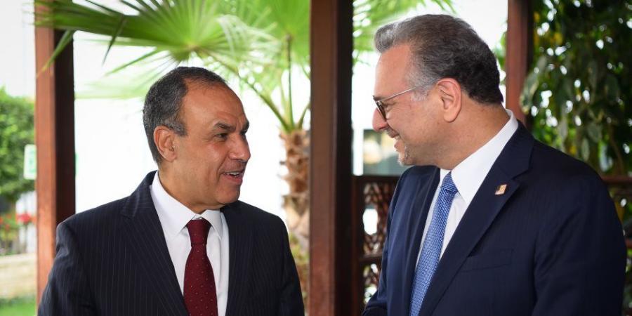 وزير الخارجية يستقبل كبير مستشاري الرئيس الأمريكي.. ويؤكد الاعتزاز بالشراكة الاستراتيجية التي تجمع البلدين