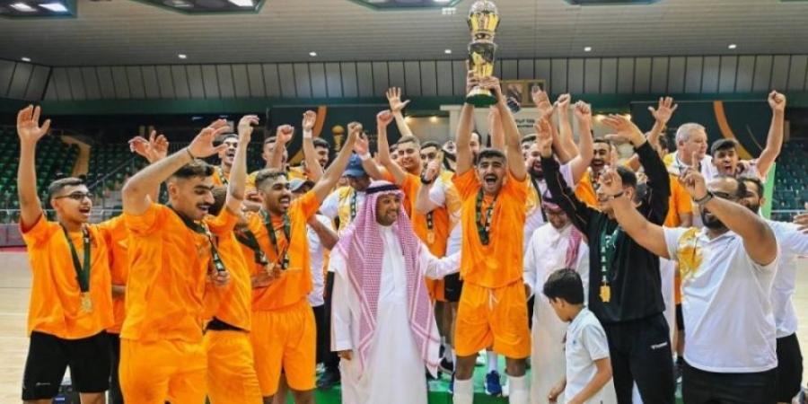مضر يُتوّج بلقب نخبة شباب اليد 2025 للمرة الأولى في تاريخه