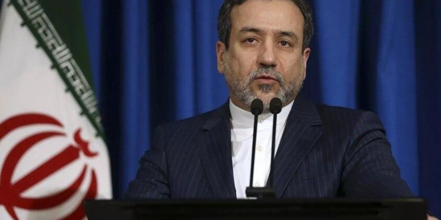 الخارجية الإيرانية تتهم الولايات المتحدة بتعقيد محادثات الاتفاق النووي
