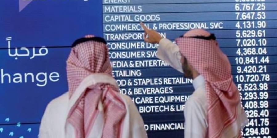 سوق الأسهم السعودية يستهل تعاملات جلسة بداية الأسبوع مرتفعاً 0.24%