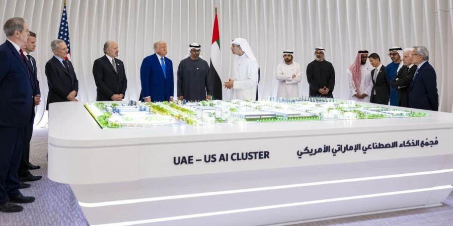 كل ما تحتاج إلى معرفته عن مجمع الذكاء الاصطناعي الإماراتي الأمريكي الجديد في أبوظبي