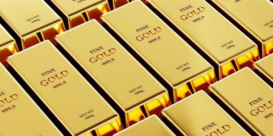 الذهب يقفز بفعل تراجع الدولار وتهديدات ترامب بفرض رسوم جمركية
