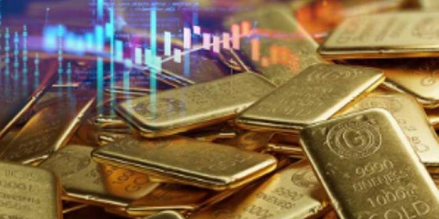 الذهب يصعد مع تراجع الدولار وتصاعد المخاوف التجارية