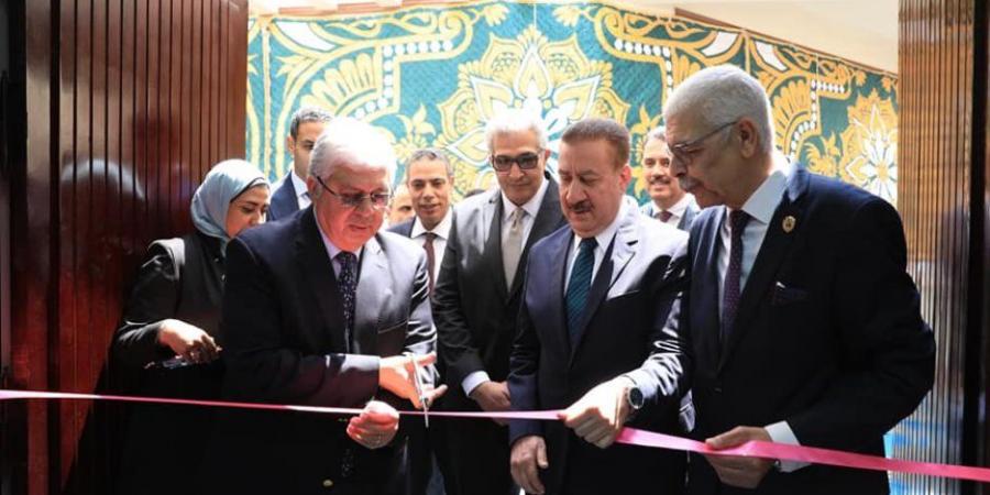 وزير التعليم العالي ومحافظ المنوفية ورئيس جامعة المنوفية يفتتحون مركز الاختبارات الإلكترونية بكلية الحقوق بجامعة المنوفية