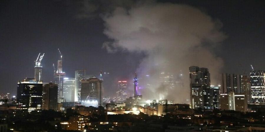 6 موجات صاروخية إيرانية تضرب إسرائيل.. ودمار غير مسبوق في تل أبيب