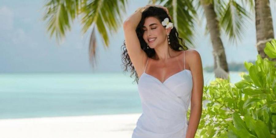 ياسمين صبرى بين تصوير فيلم المشروع X وقضاء إجازتها الصيفية