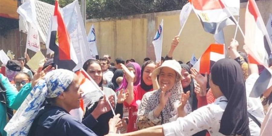 متابعة دولية وعربية لانتخابات الشيوخ