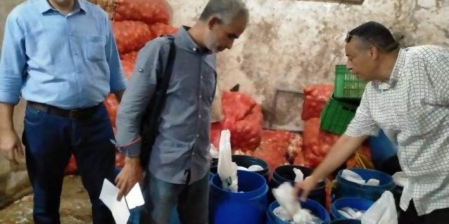 محافظ الجيزة: ضبط 2886 مخالفة ومصادرة 30 طنًا من السلع الفاسدة