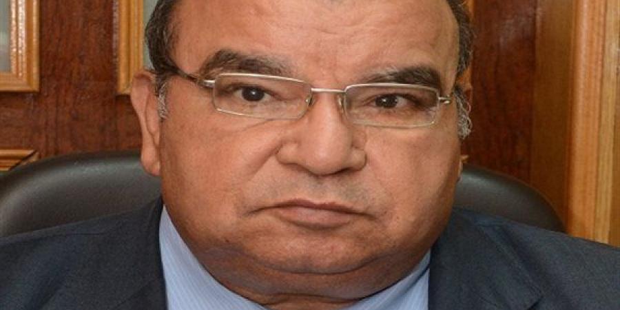 رفعت فياض يكتب: سطور جريئة شكرا سيادة الرئيس دعمك للهرم الطبى الرابع بجامعة المنصورة جعله المركز الوحيد فى العالم لزراعة الكبد