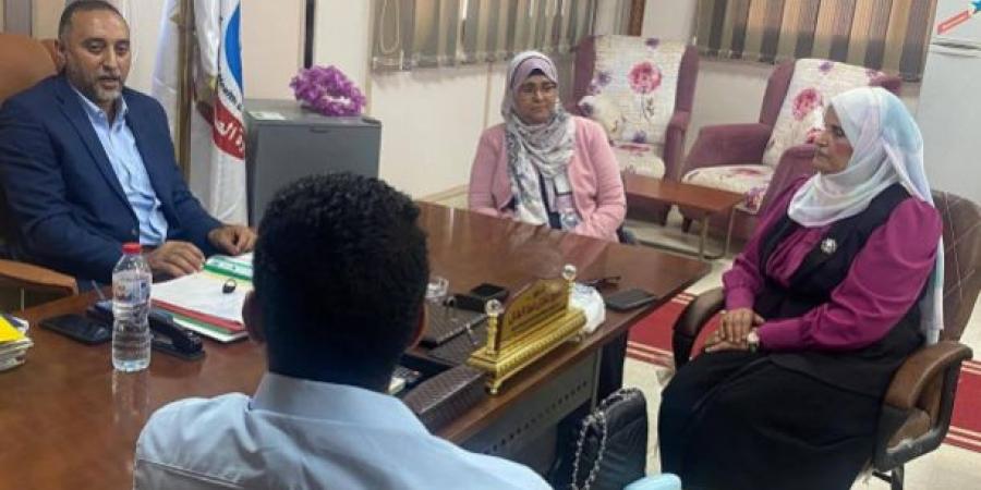 وكيل وزارة الصحة يستقبل النائبة عايدة السواركه