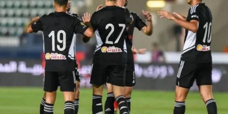 شادي حسين يقود هجوم زد أمام المقاولون العرب في الدورى