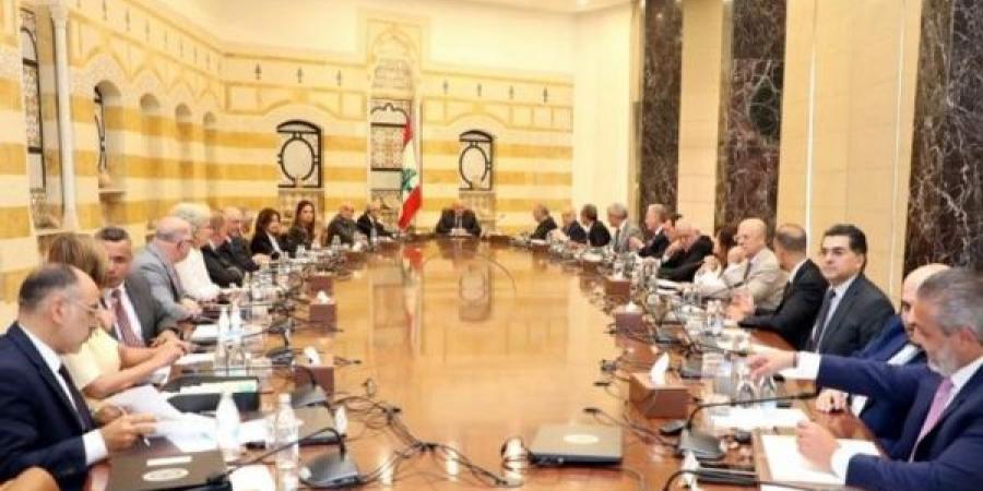 اليمن يرحب بقرار حصر السلاح بيد الدولة في لبنان
