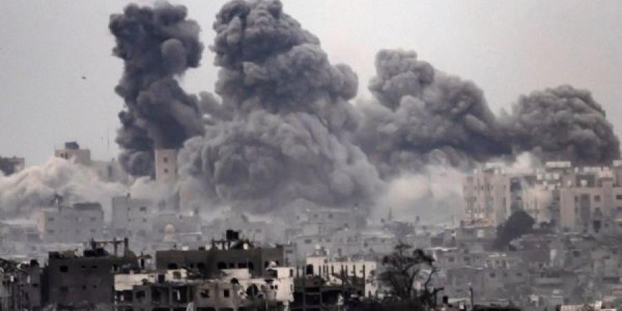 استشهاد 13 فلسطينيا في قصف إسرائيلي على شمالي وجنوبي قطاع غزة