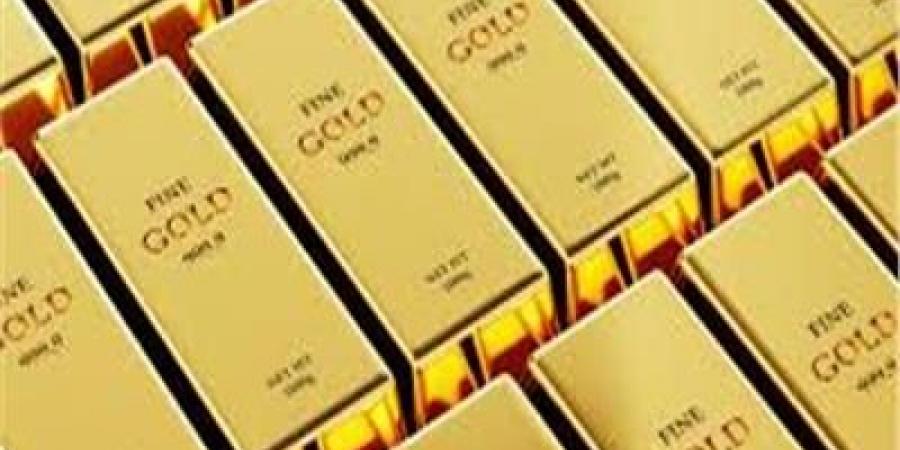 الذهب يرتفع بأكثر من 3% في أسبوع وسط ضغوط اقتصادية وجيوسياسية