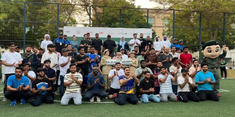 شرطة دبي تنشر الوعي بالتزامات الجمهور الرياضي