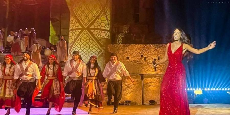 «حقبات».. عرض رحباني يسدل الستار على مهرجانات بعلبك اللبنانية