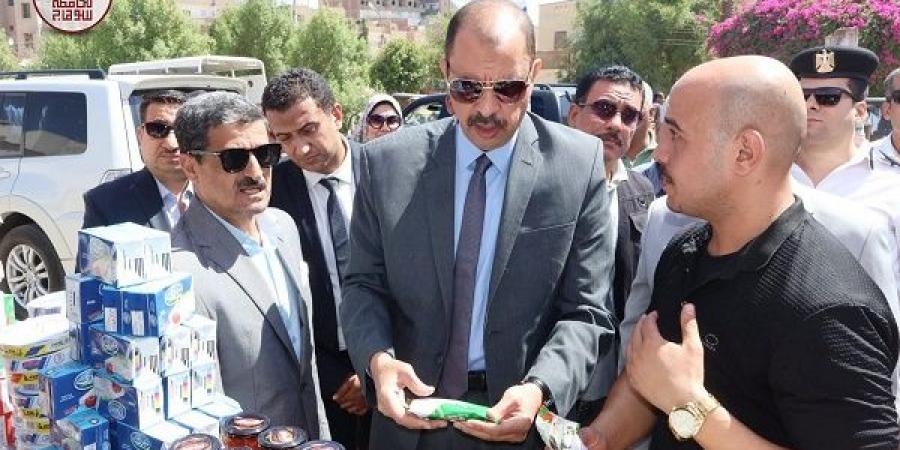 محافظة سوهاج تطلق مبادرة خفض الأسعار لتخفيف الأعباء عن المواطنين