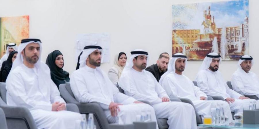 أمانة «تنفيذي الشارقة» تنظم ورشة تصميم «رحلة هدم مبنى»