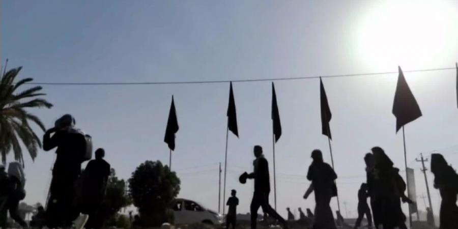 استنفار رسمي وشعبي لخدمة زوار الإمام الحسين (ع) على طريق المشاية بين النجف وكربلاء