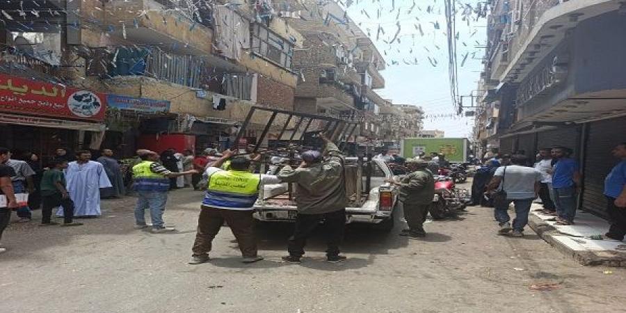 حملة لرفع الإشغالات وإزالة التشوهات البصرية بشوارع مدينة الأقصر