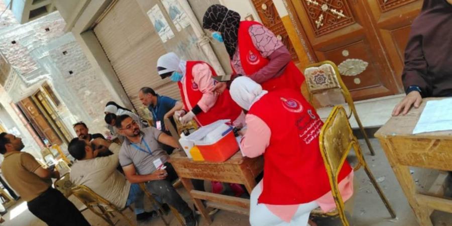البحيرة.. الكشف على 859 مواطنا بقافلة معدية ادكو