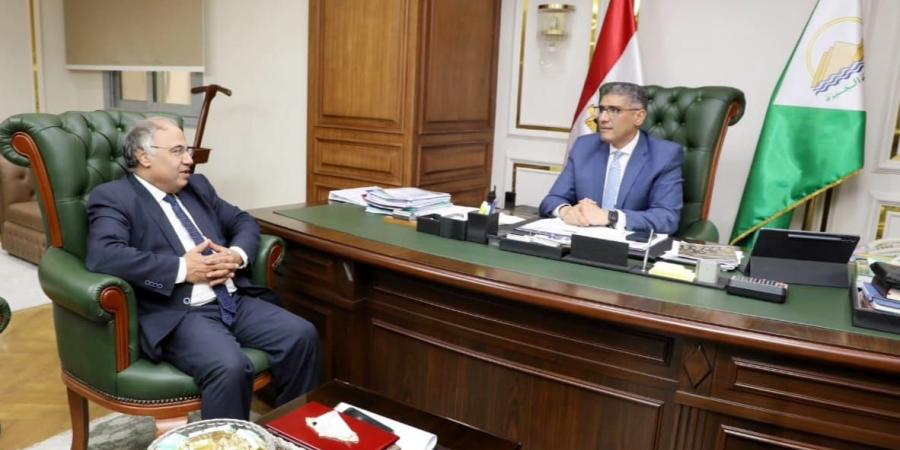 محافظ الجيزة يستقبل مدير مديرية التضامن الاجتماعي الجديد