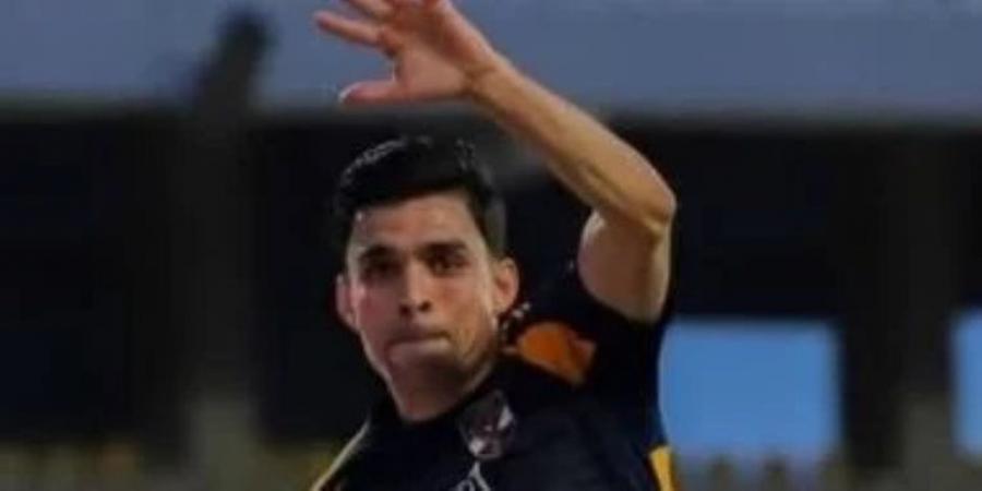 أشرف بن شرقي يقترب من تشكيل الأهلى أمام فاركو.. وتريزيجيه يعود للدكة بسبب الأداء الفردي