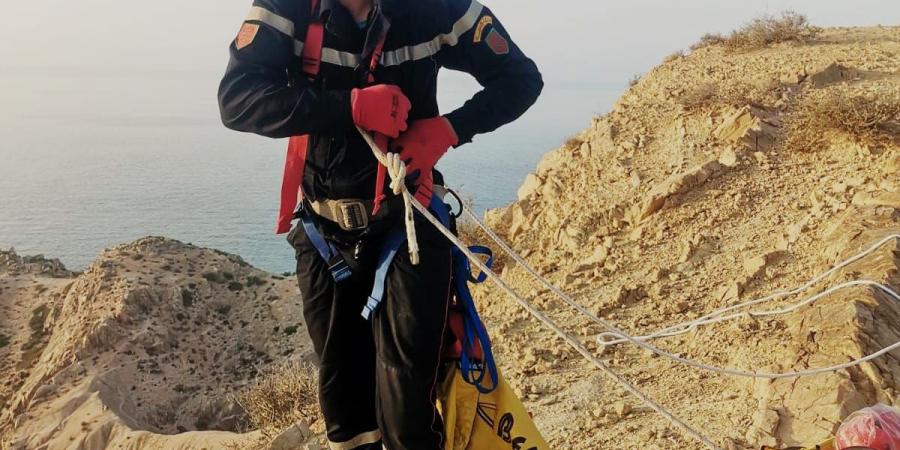 تدخل بطولي للوقاية المدنية يكتب عمرًا جديدا لشاب عالق بجبل مرسدار ضواحي شفشاون (صور)