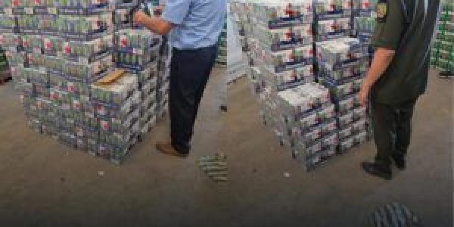 جمارك مصراتة تحبط تهريب حاوية مشروبات كحولية ضخمة