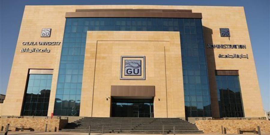 أشرف حاتم رئيسًا مجلس أمناء جامعة الجلالة الأهلية وأحمد عيسى نائبًا ومها الرباط أمينًا للمجلس