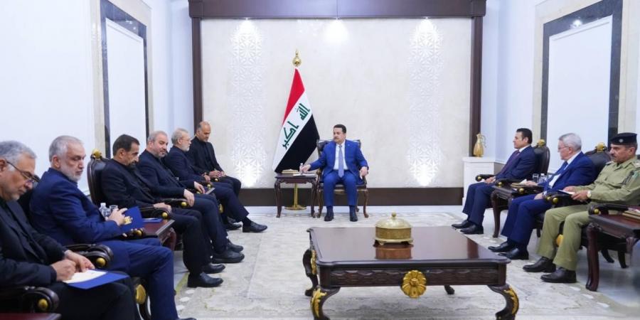 السوداني يؤكد حرص بغداد على تطوير العلاقات مع إيران ويرعى توقيع مذكرة تفاهم أمنية